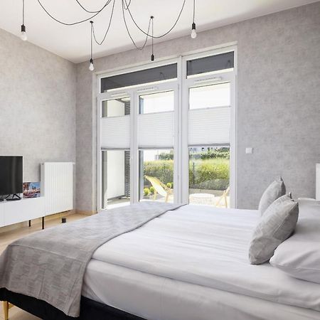 Krakow Studio With Parking & Terrace Near Zalew Bagry By Renters Prestige Exteriér fotografie