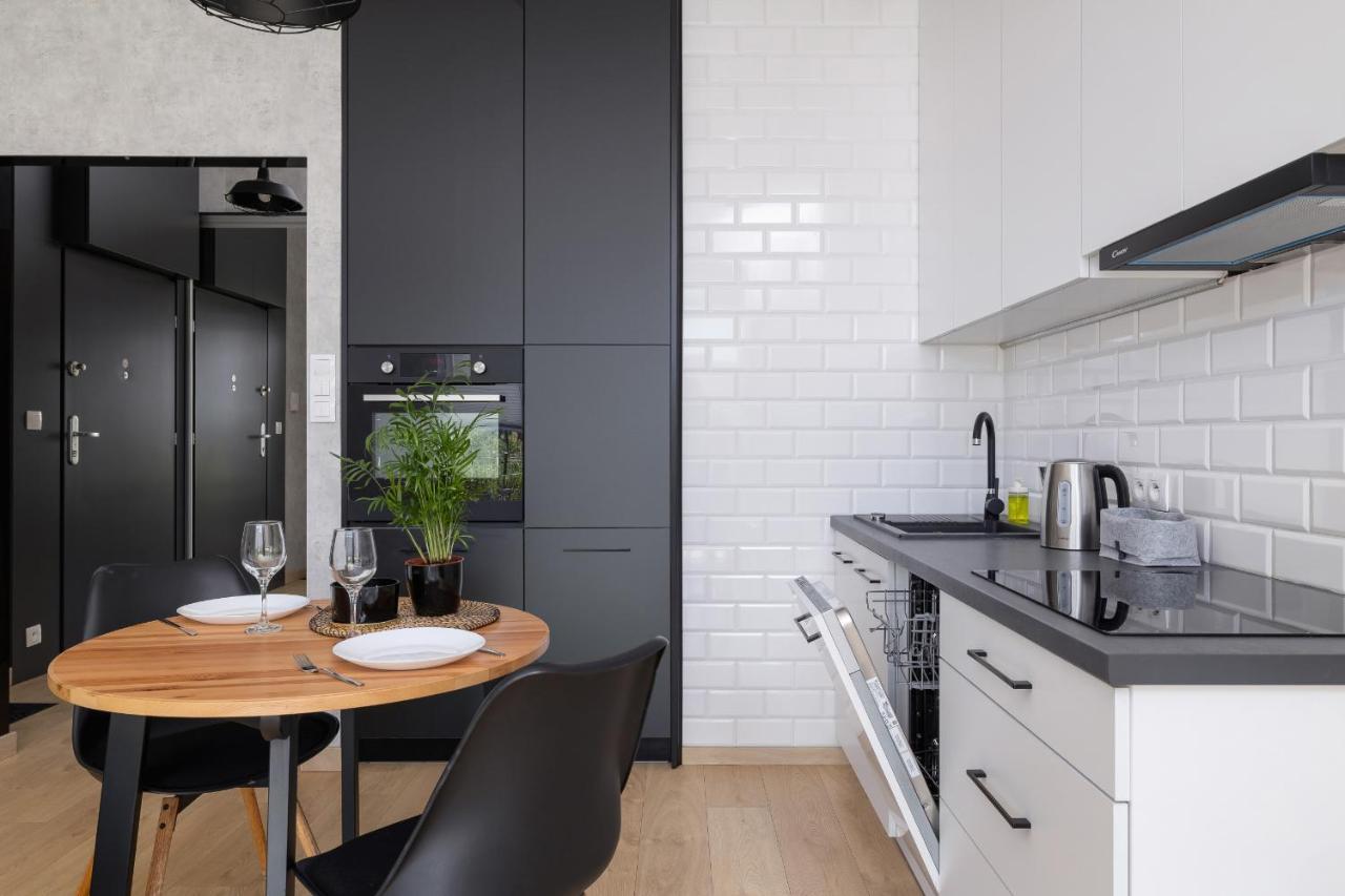 Krakow Studio With Parking & Terrace Near Zalew Bagry By Renters Prestige Exteriér fotografie