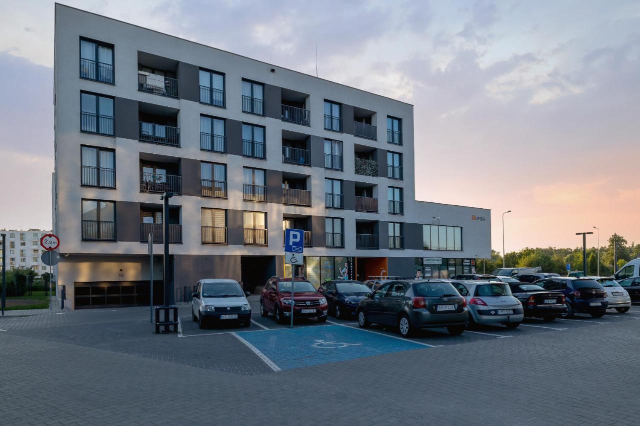 Krakow Studio With Parking & Terrace Near Zalew Bagry By Renters Prestige Exteriér fotografie